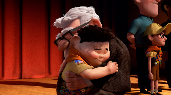 carl-and-russell hug
